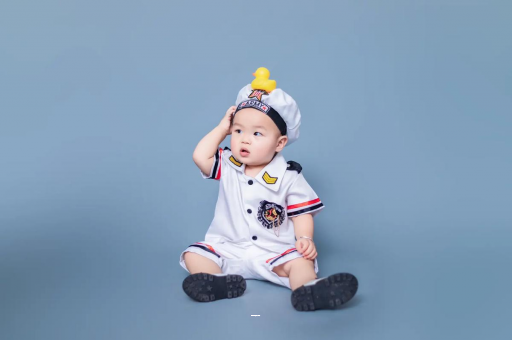 绥化宝宝老摇头怎么回事